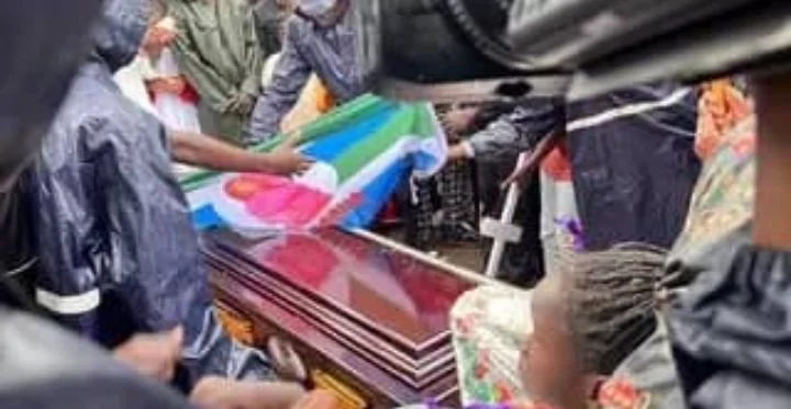 Olisha M Laid To Test