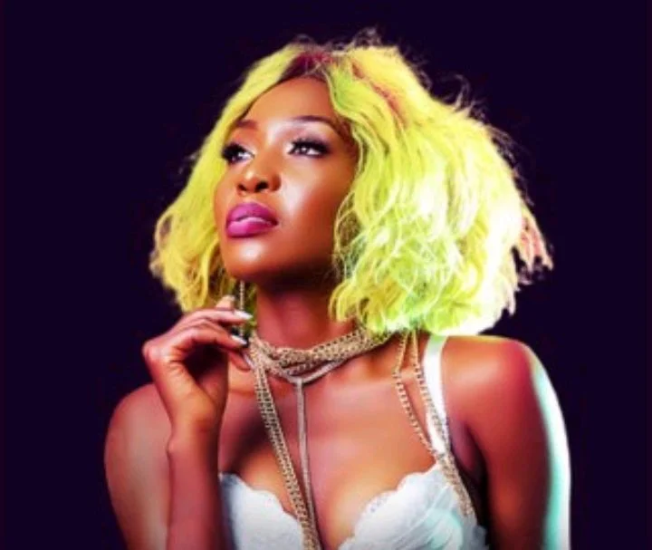 I Don't Play Sex These Days - Karole Kasita